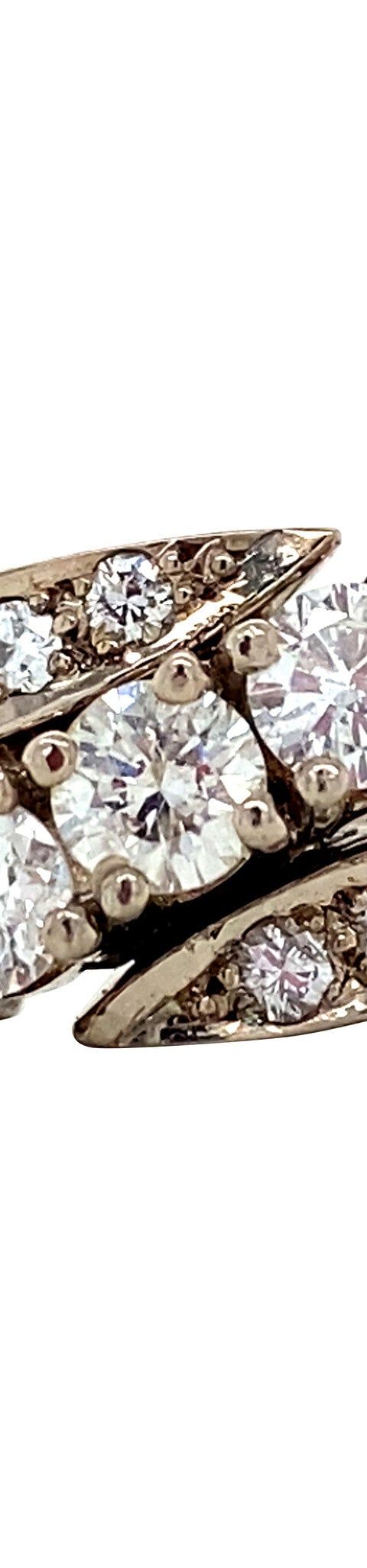 Vintage 14K White Gold Ring with Diamond